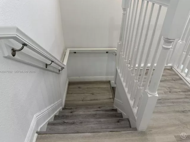 Продажа дома по адресу 10060 NW 86th Ter - фото 7699476