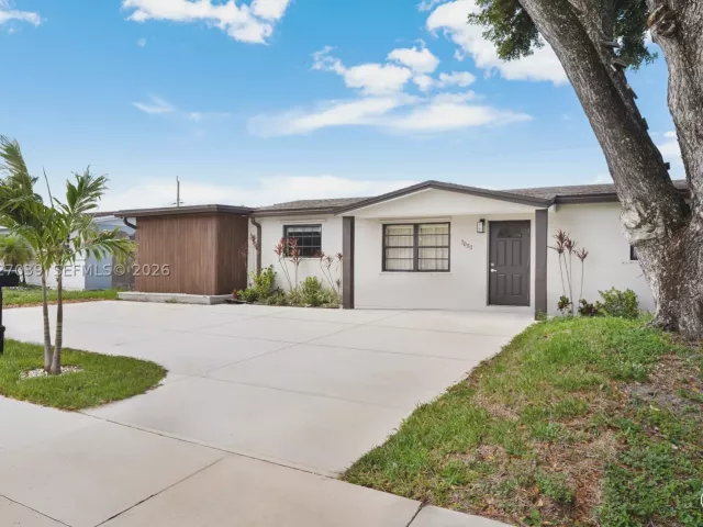 Продажа дома по адресу 7051 Tyler St - фото 9385316