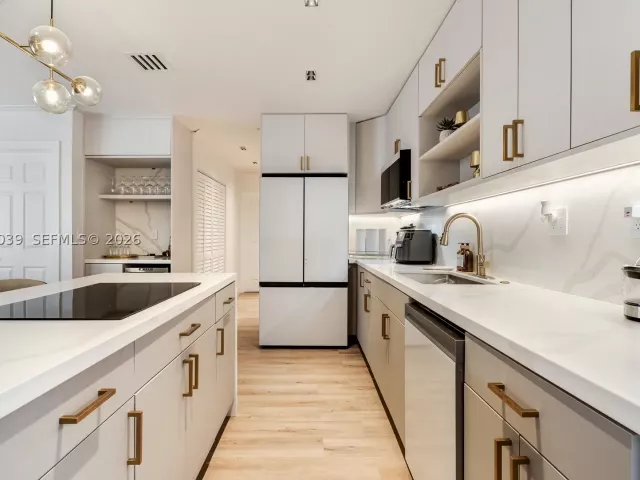 Продажа дома по адресу 7051 Tyler St - фото 9385318