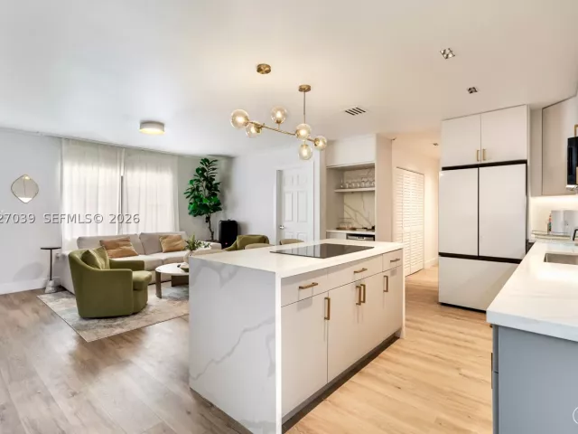 Продажа дома по адресу 7051 Tyler St - фото 9385320