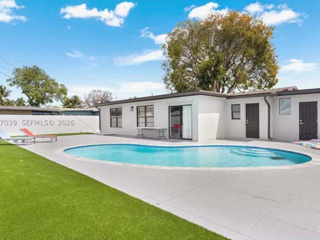 Продажа дома по адресу 7051 Tyler St - фото 9385308