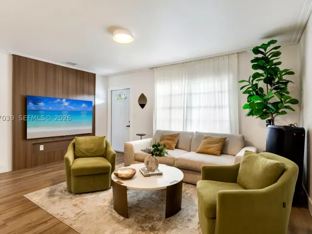 Продажа дома по адресу 7051 Tyler St - фото 9385342
