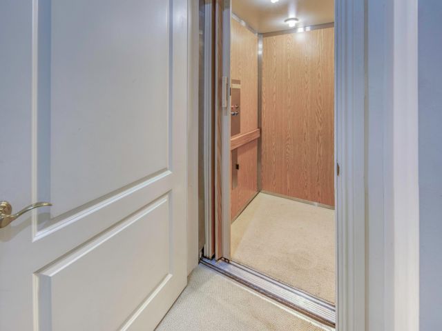 Продажа дома по адресу 945 Cypress Drive - фото 8054788