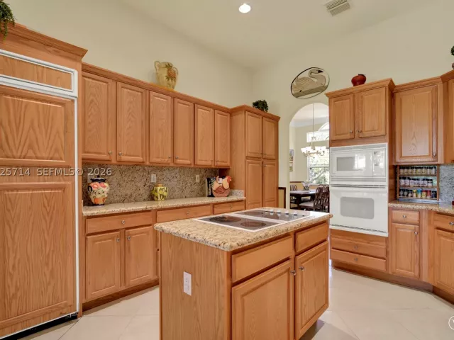Продажа дома по адресу 9563 SW 123rd Ter - фото 8900371