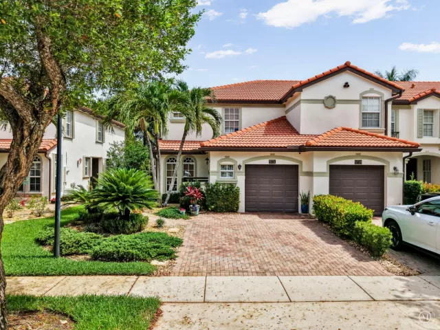 Продажа дома по адресу 9731 Darlington Place - фото 9358586