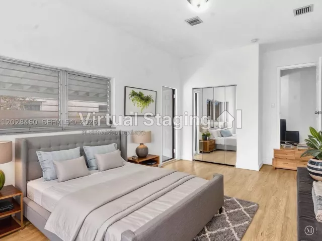 Продажа дома по адресу 1365 NE 130th St - фото 9013958