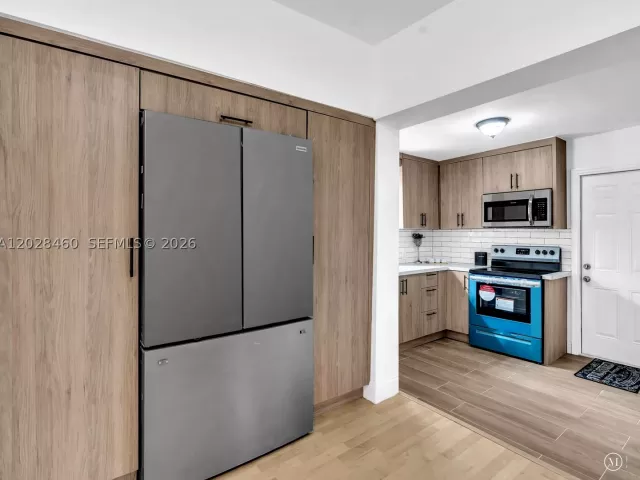Продажа дома по адресу 1365 NE 130th St - фото 9013964