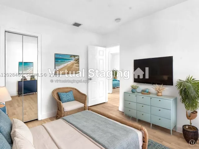 Продажа дома по адресу 1365 NE 130th St - фото 9143409