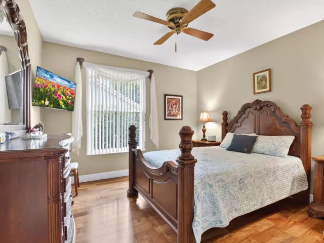 Продажа дома по адресу 2931 NW 25th Way - фото 9034791