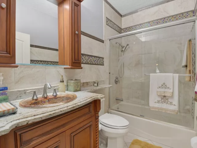 Продажа дома по адресу 2931 NW 25th Way - фото 9034795
