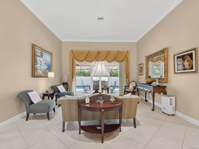 Продажа дома по адресу 2931 NW 25th Way - фото 9034773