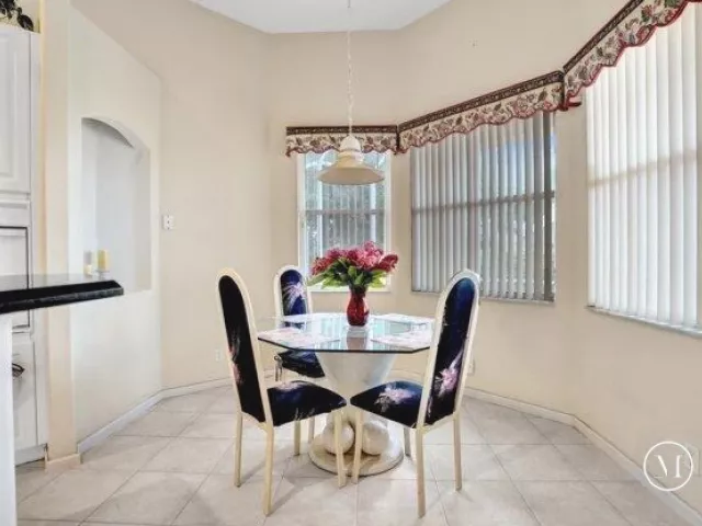 Продажа дома по адресу 15334 Fiorenza Circle - фото 8908444