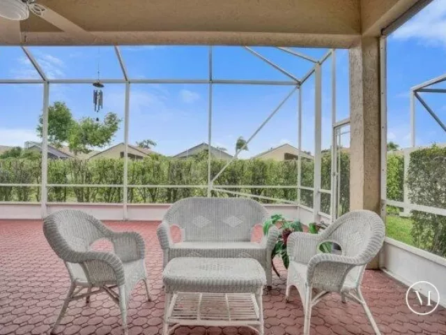 Продажа дома по адресу 15334 Fiorenza Circle - фото 8908445
