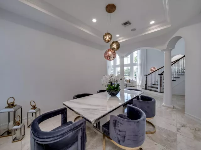 Продажа дома по адресу 17593 Middle Lake Drive - фото 8182071