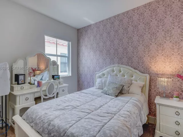 Продажа дома по адресу 10555 NW 69th Ter - фото 9271086