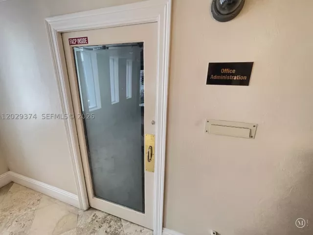 Квартира в аренду номер1001 - фото 8996858