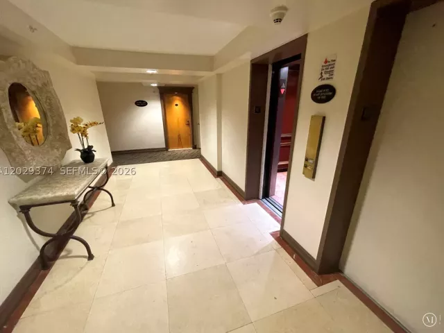 Квартира в аренду номер1001 - фото 8996860
