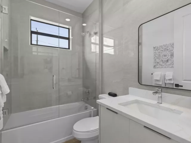 Продажа дома по адресу 601 SW 3rd Street - фото 9019569