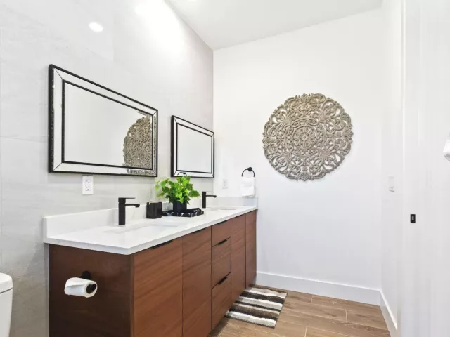 Продажа дома по адресу 601 SW 3rd Street - фото 9019582