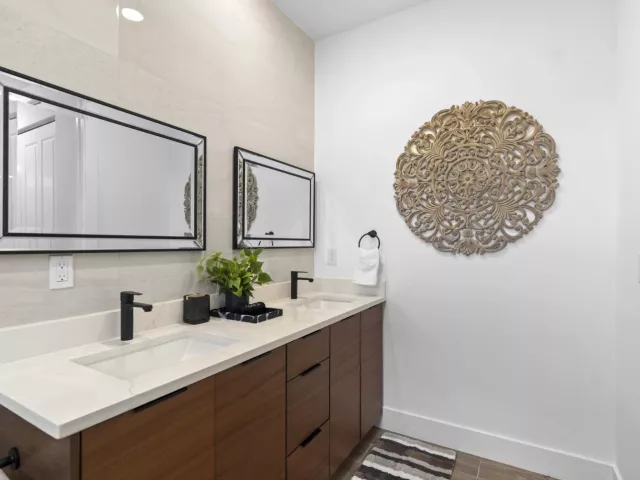 Продажа дома по адресу 601 SW 3rd Street - фото 9019584