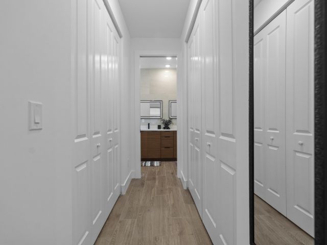 Продажа дома по адресу 601 SW 3rd Street - фото 9019586