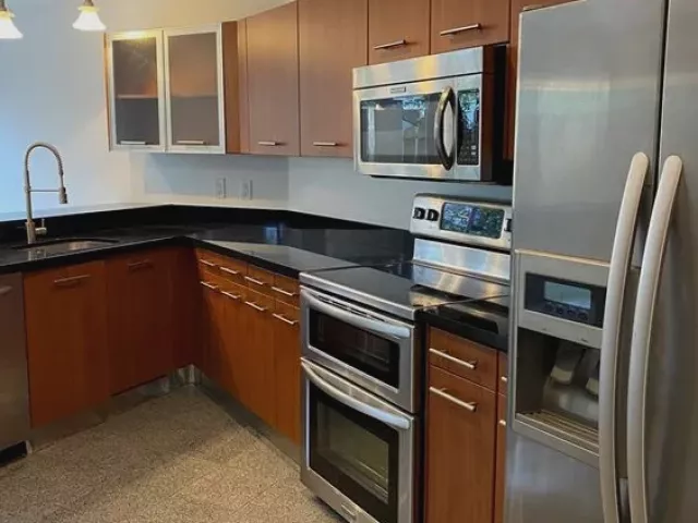 Продажа дома по адресу 101 SE 15th Avenue E - фото 8902299