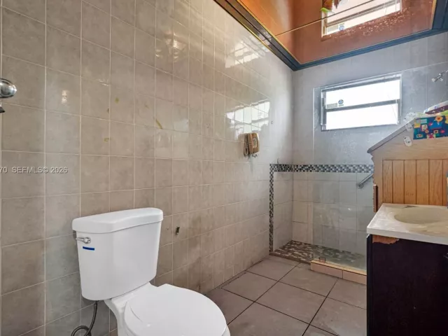 Продажа дома по адресу 5065 SW 90th Ct - фото 7718260