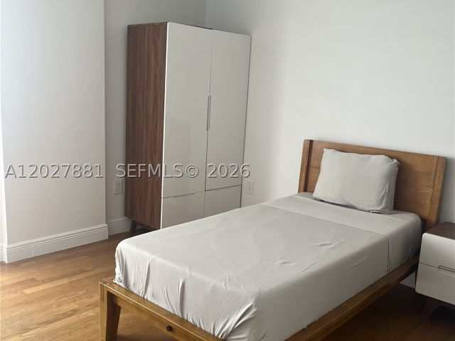 Квартира в аренду номер1210 - фото 8624010