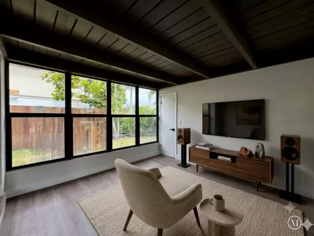 Продажа дома по адресу 2513 NW 8th Avenue - фото 8920341