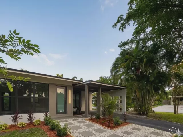 Продажа дома по адресу 2513 NW 8th Avenue - фото 8920323