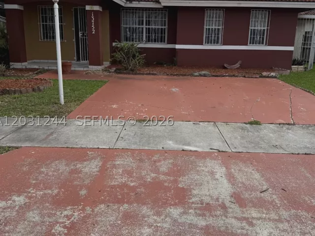 Продажа дома по адресу 13752 SW 156th St - фото 9376891