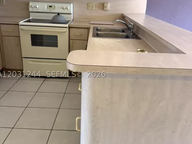 Продажа дома по адресу 13752 SW 156th St - фото 9376895