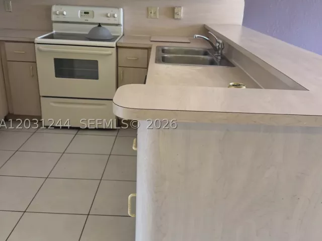 Продажа дома по адресу 13752 SW 156th St - фото 9376896