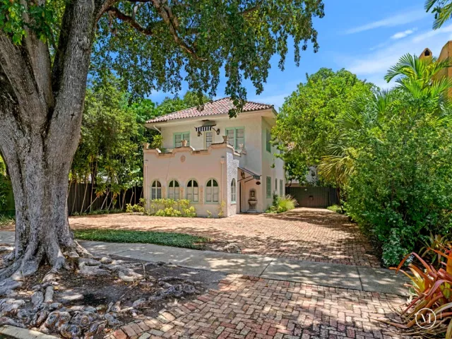 Продажа дома по адресу 333 Marlborough Road - фото 8879264