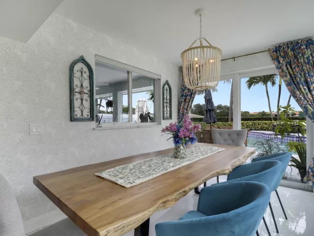 Продажа дома по адресу 1560 Wilderness Road - фото 8900183