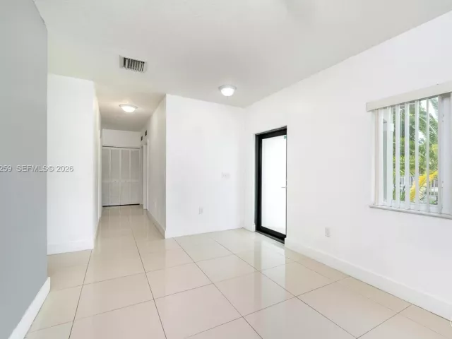Продажа дома по адресу 1507 NW 100th St - фото 7720544