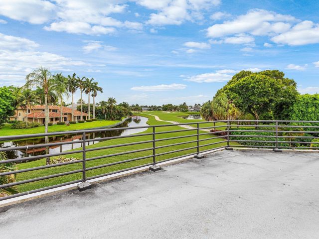 Продажа дома по адресу 7027 Queenferry Circle - фото 8025203
