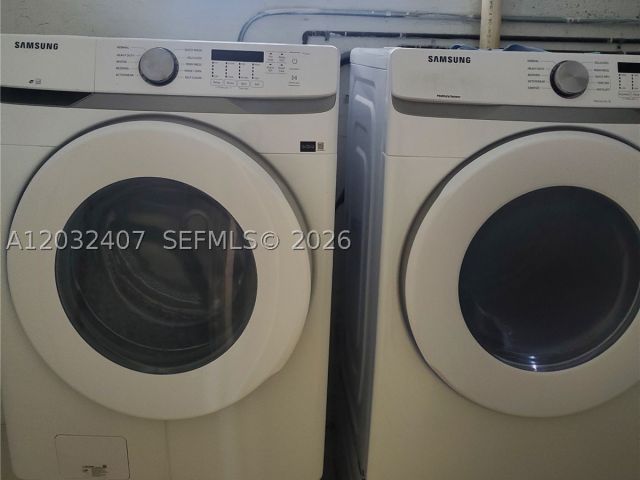 Продажа дома по адресу 2124 SW 42nd Ter - фото 8141287