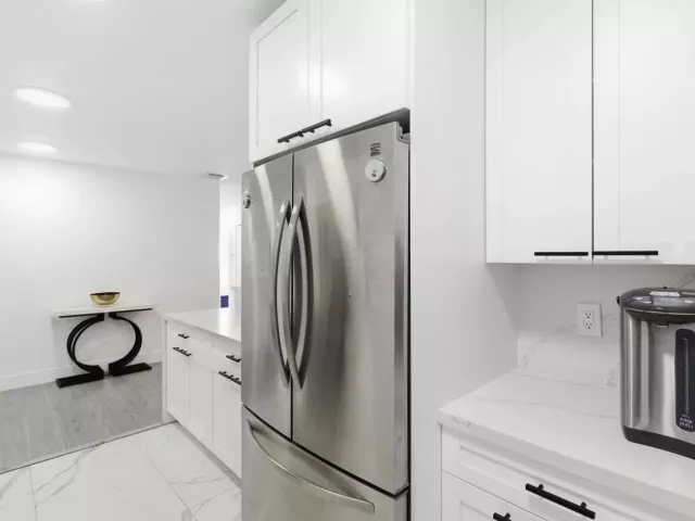 Продажа дома по адресу 6444 Oak Street - фото 9233173