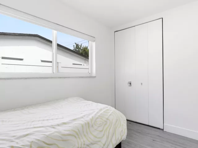 Продажа дома по адресу 6444 Oak Street - фото 9233202