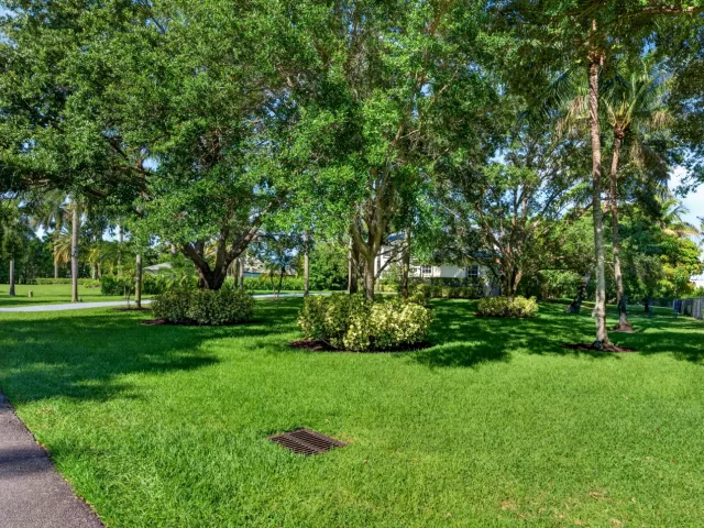 Продажа дома по адресу 8346 Sawpine Road - фото 8900255