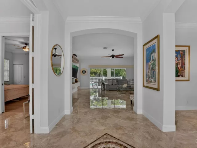 Продажа дома по адресу 8346 Sawpine Road - фото 8900257
