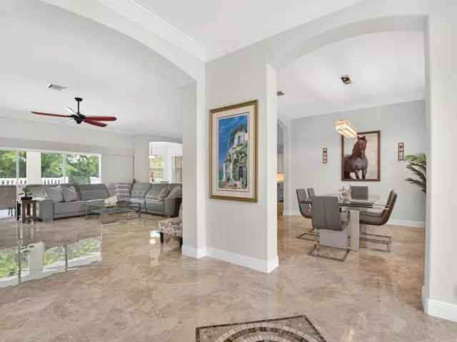 Продажа дома по адресу 8346 Sawpine Road - фото 8900258