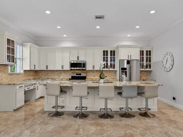 Продажа дома по адресу 8346 Sawpine Road - фото 8900263