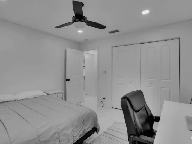 Продажа дома по адресу 1225 NW 15th Street - фото 8030180