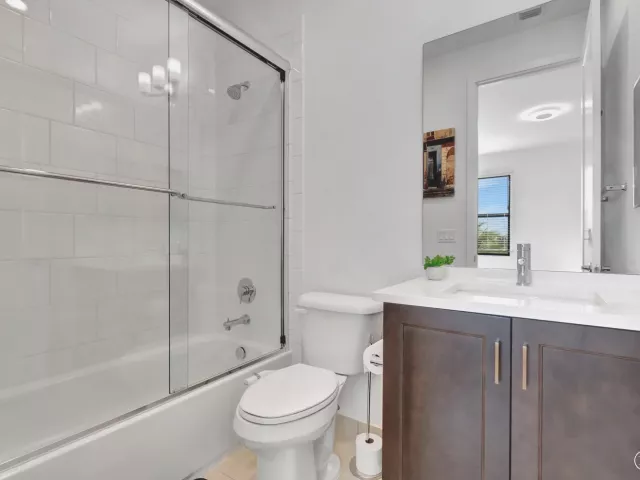 Продажа дома по адресу 8080 Laurel Falls Drive - фото 9250263