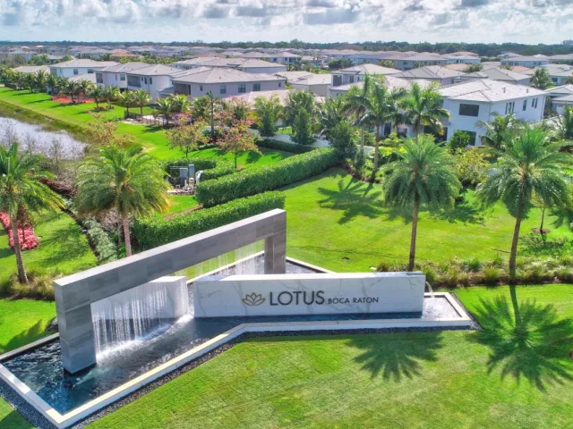 Продажа дома по адресу 8080 Laurel Falls Drive - фото 9250284