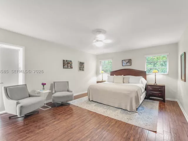 Продажа дома по адресу 7603 SW 91st Ave - фото 9287912