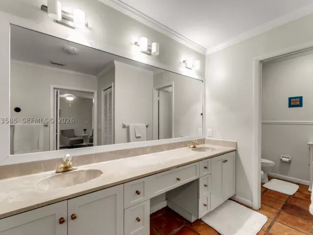 Продажа дома по адресу 7603 SW 91st Ave - фото 9287913