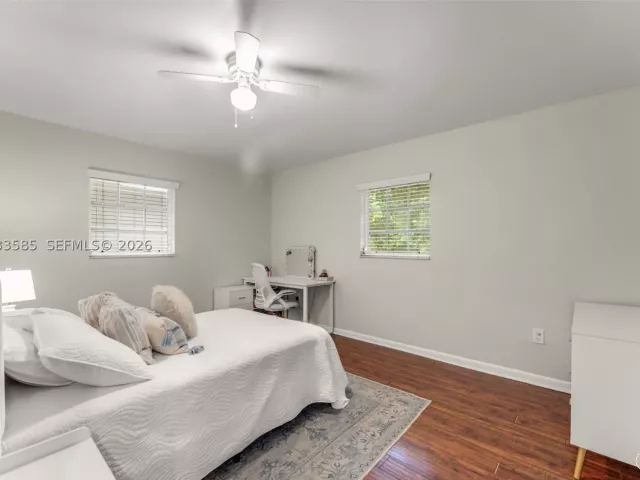 Продажа дома по адресу 7603 SW 91st Ave - фото 9287917